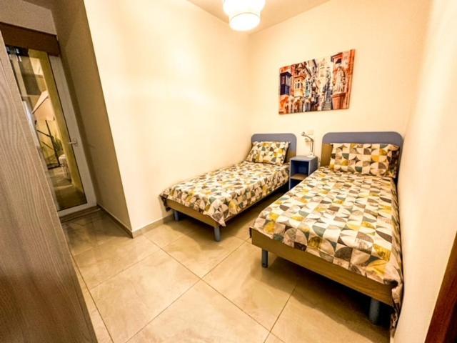 Sliema Jacuzzi Flat Lägenhet Exteriör bild